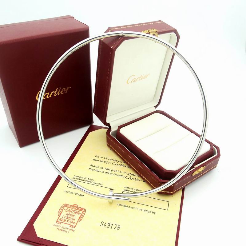 Cartier necklace 09yxq33